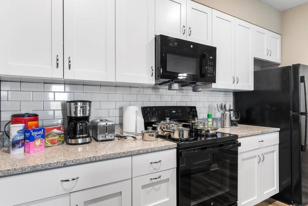 Elegant 2 Bed/2 Bath Apartment In Melbourne Fl Eksteriør bilde